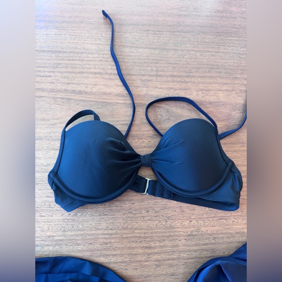 Brand new CupShe XS two piece they looks like a one piece swimsuit - Picture 5 of 9